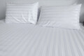 Lenjerie de pat Hotel Line, dubla, 200x220 cm, amestec bumbac, satin,  250 TC, alb, cu dungi 1 cm